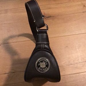 Dooney & Bourke chocolate brown purse